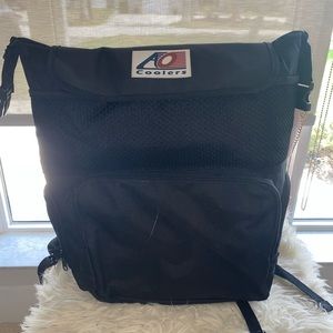 AO backpack cooler